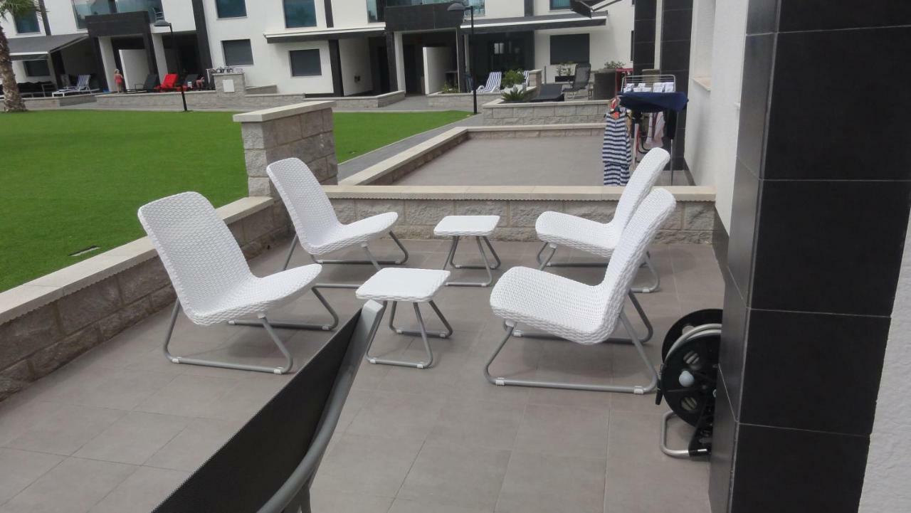 Oasis Beach 5 Lejlighed Orihuela Eksteriør billede